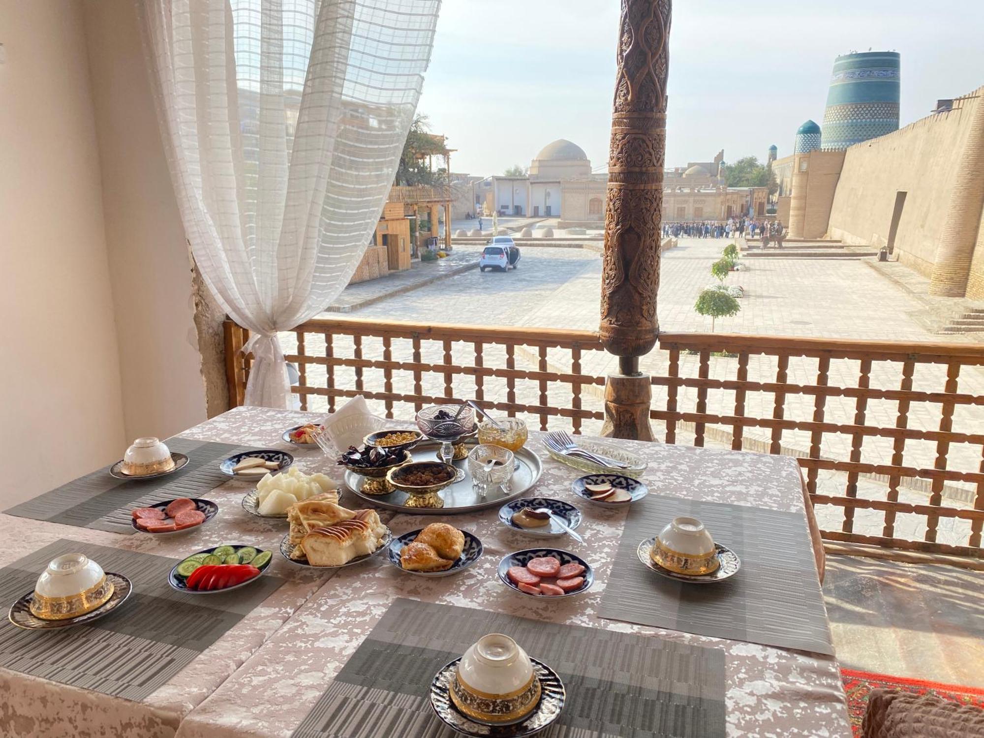 Mironshox Guest House Khiva ภายนอก รูปภาพ